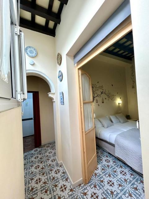 Gatu Casa Lola , " Preferente Mayores De 25 Anos Y Familias " El Puerto de Santa Maria Luaran gambar